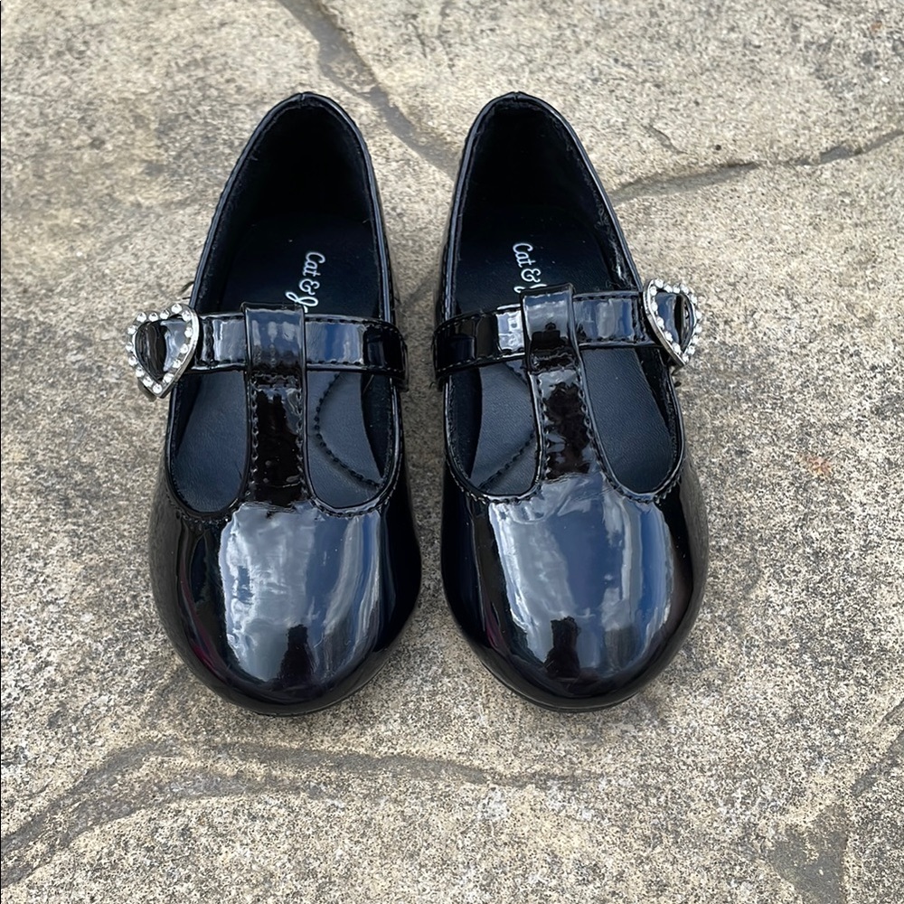 ❗️SOLD❗️Cat&Jack Toddler 6~ Shiny Leather T Strap Ballet Flats, Black